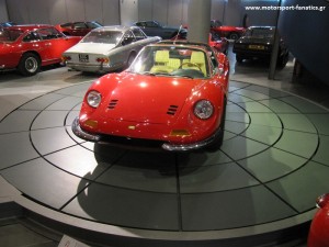 hellenic_motor_museum_2011 (20).JPG